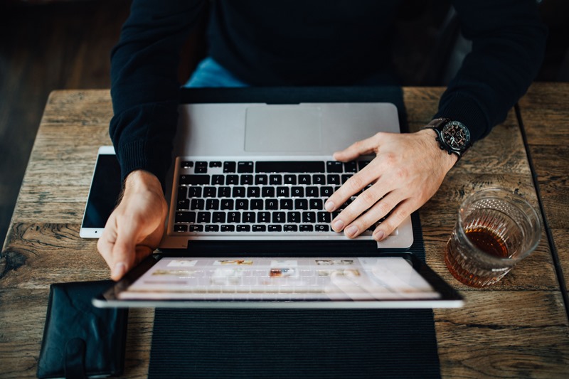 kaboompics_Top view of writer